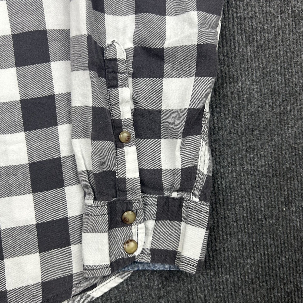 Jachs Girlfriend Medium Top Gray White Plaid Check Snap Button Down - Picture 4 of 15